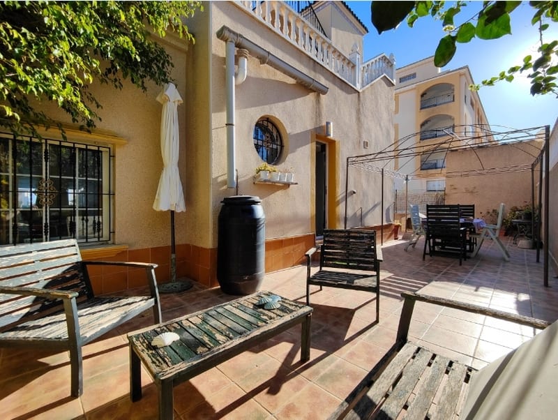 Open photo Listing photo