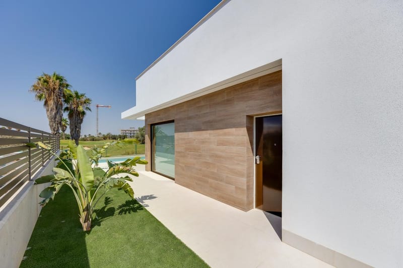 Open photo Listing photo