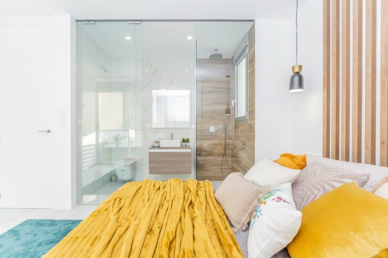 Open photo Listing photo