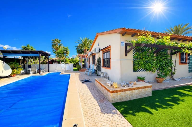 Open photo Listing photo