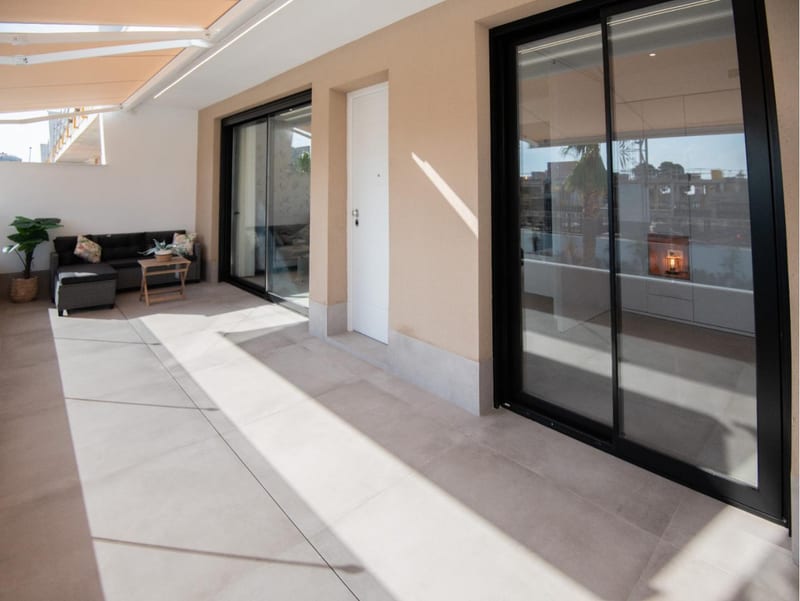 Open photo Listing photo