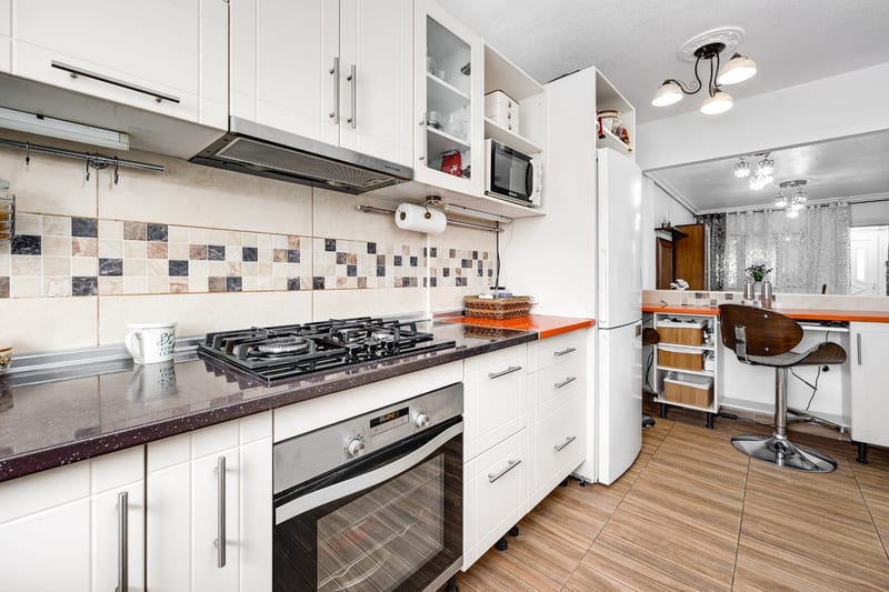 Open photo Listing photo