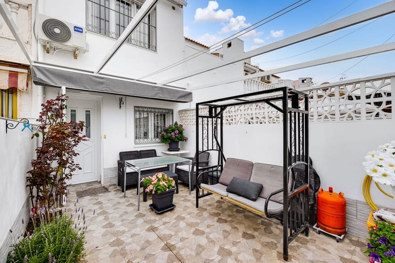 Open photo Listing photo