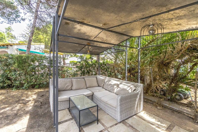 Open photo Listing photo