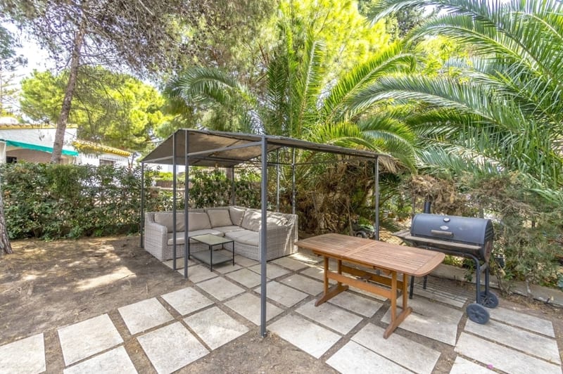 Open photo Listing photo