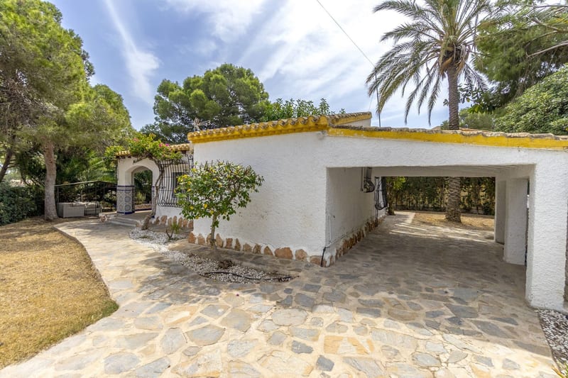 Open photo Listing photo