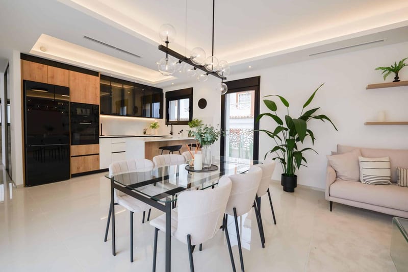 Open photo Listing photo