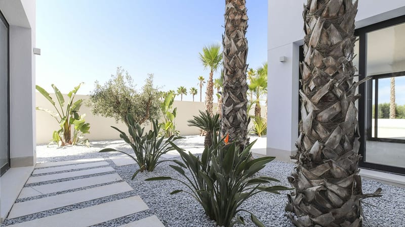 Open photo Listing photo