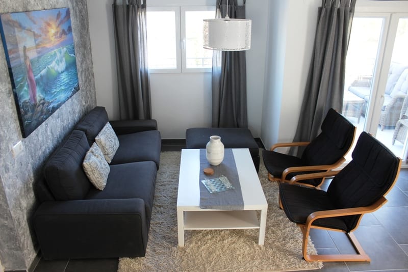 Open photo Listing photo